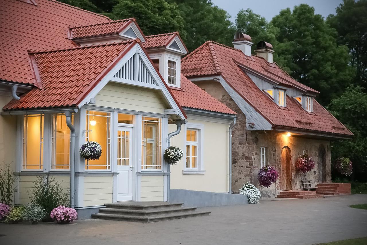 Botique & Spa Hotel Berkenes Manor Ziedkalne Zewnętrze zdjęcie